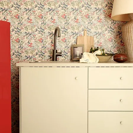 Flowers - Ponte Milvio بيت ضيافة